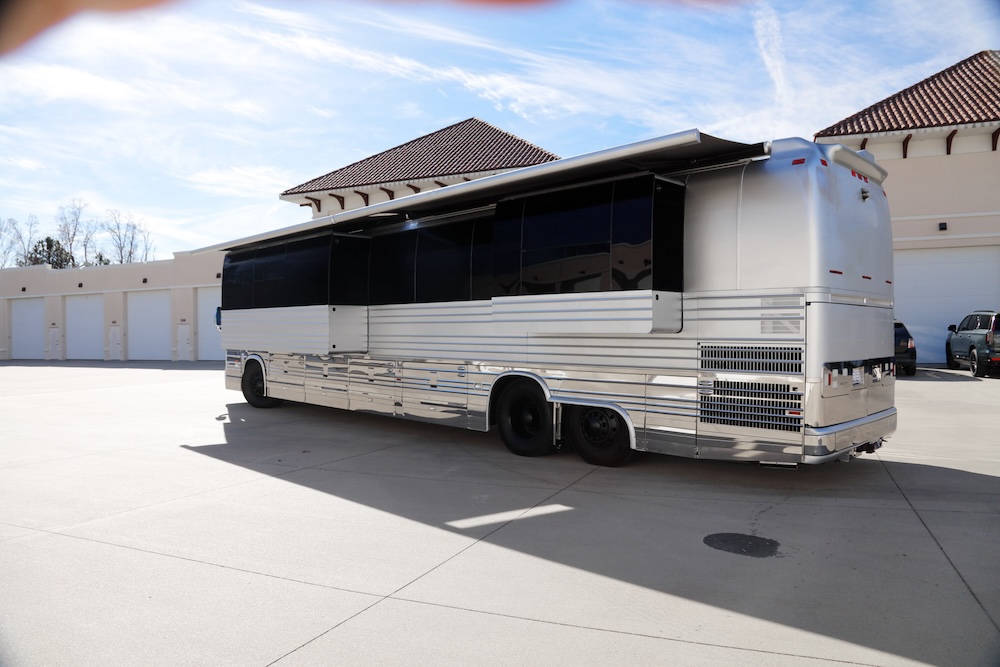 2002 Prevost Millennium XLII For Sale
