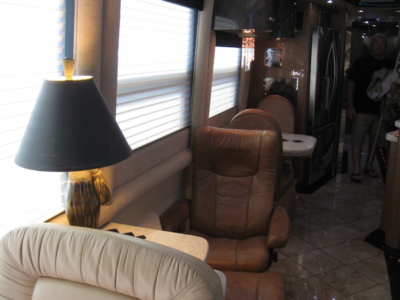 2002 Prevost Parliament XLII For Sale