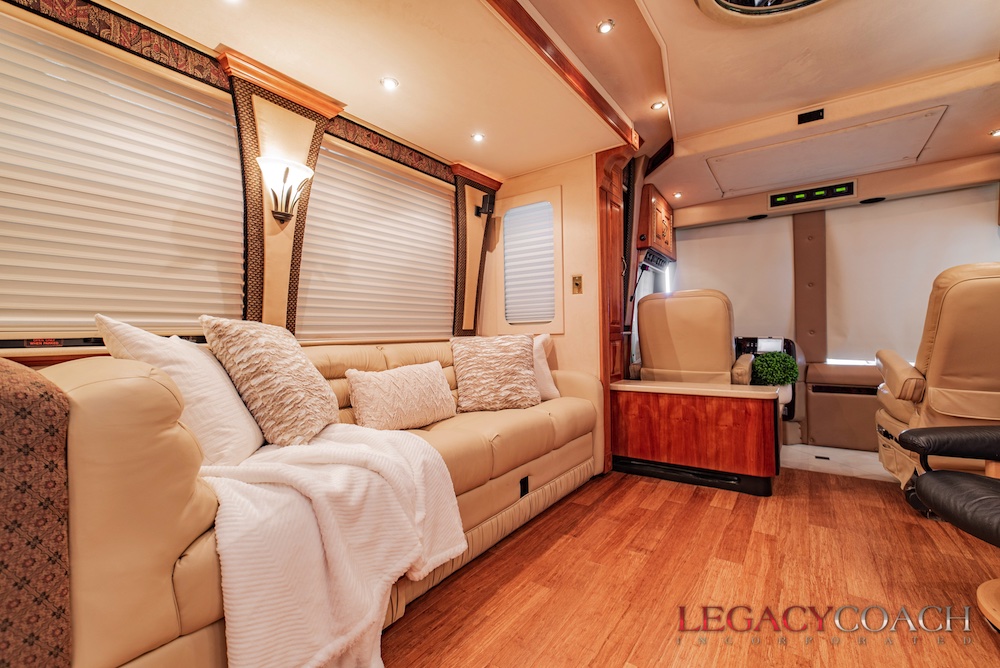 2002 Prevost Royale XLII For Sale