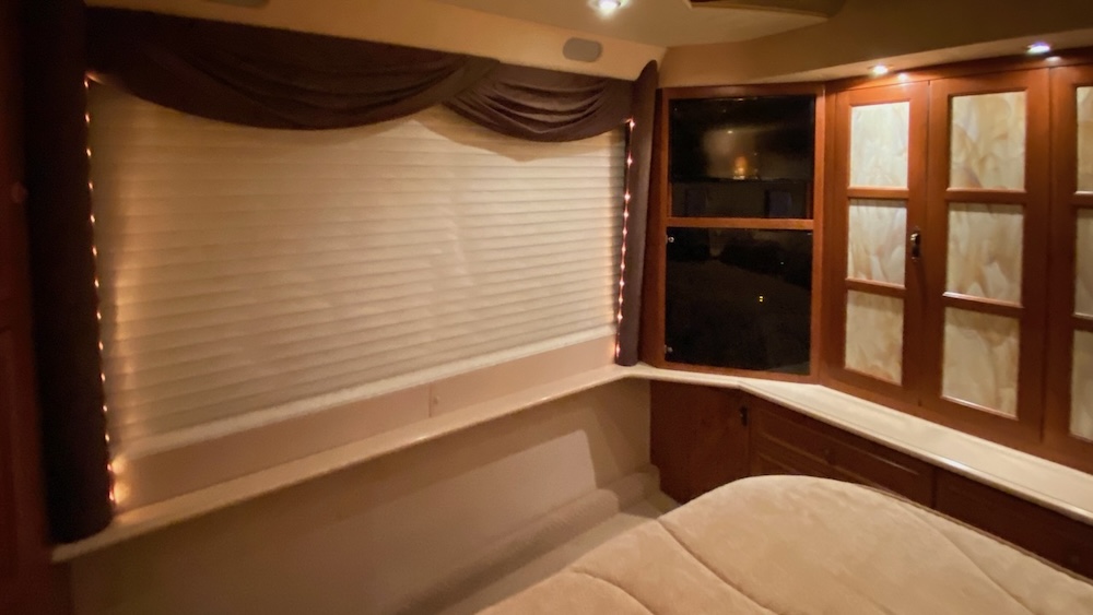 2003 Prevost Country Coach XLII For Sale