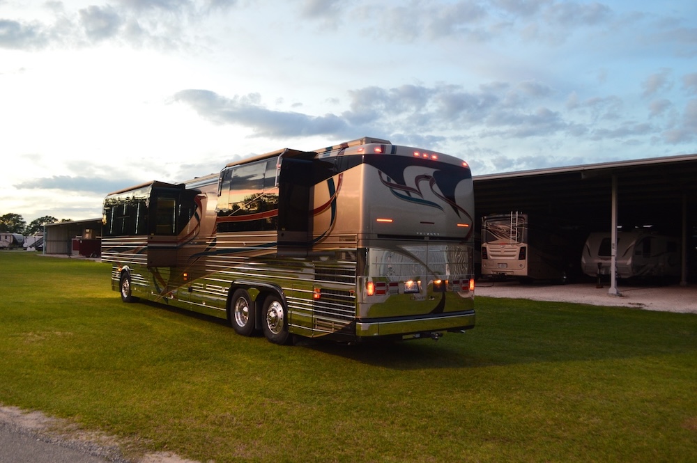 2003 Prevost Country Coach XLII H3-45 For Sale