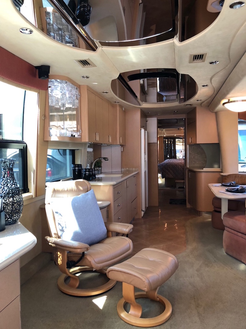 2003 Prevost Country Coach XLII For Sale