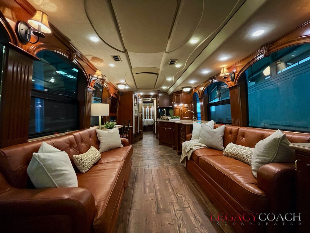 2003 Prevost Country Coach XLII For Sale