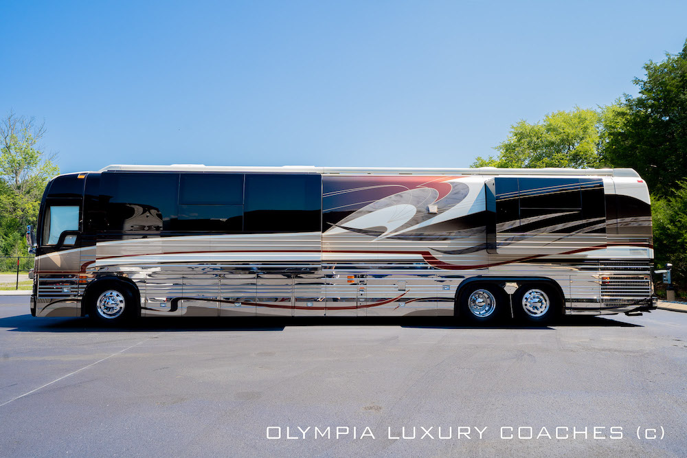 2003 Prevost Country Coach XLII For Sale