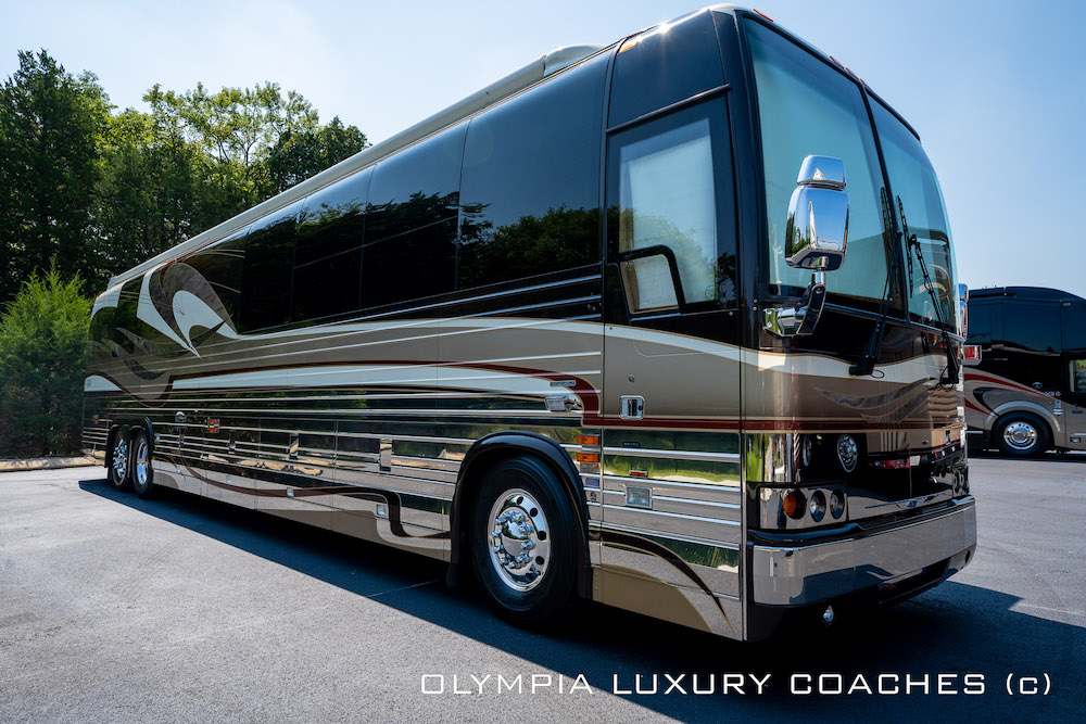 2003 Prevost Country Coach XLII For Sale