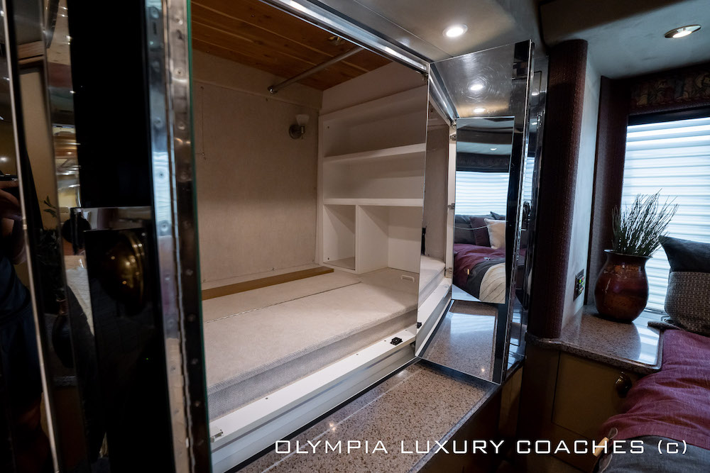 2003 Prevost Country Coach XLII For Sale