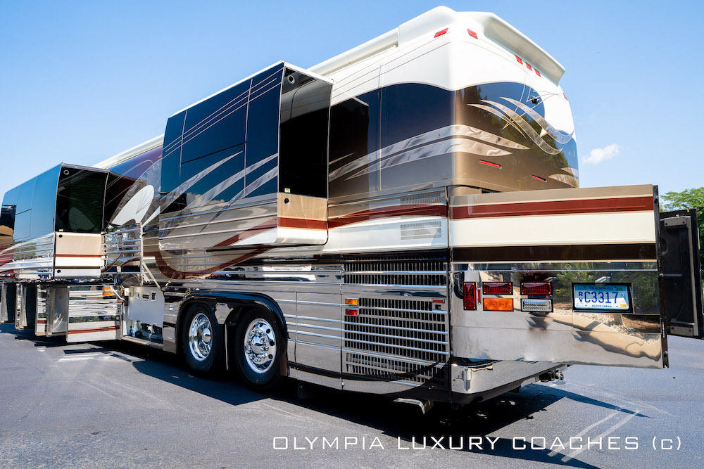 2003 Prevost Country Coach XLII For Sale