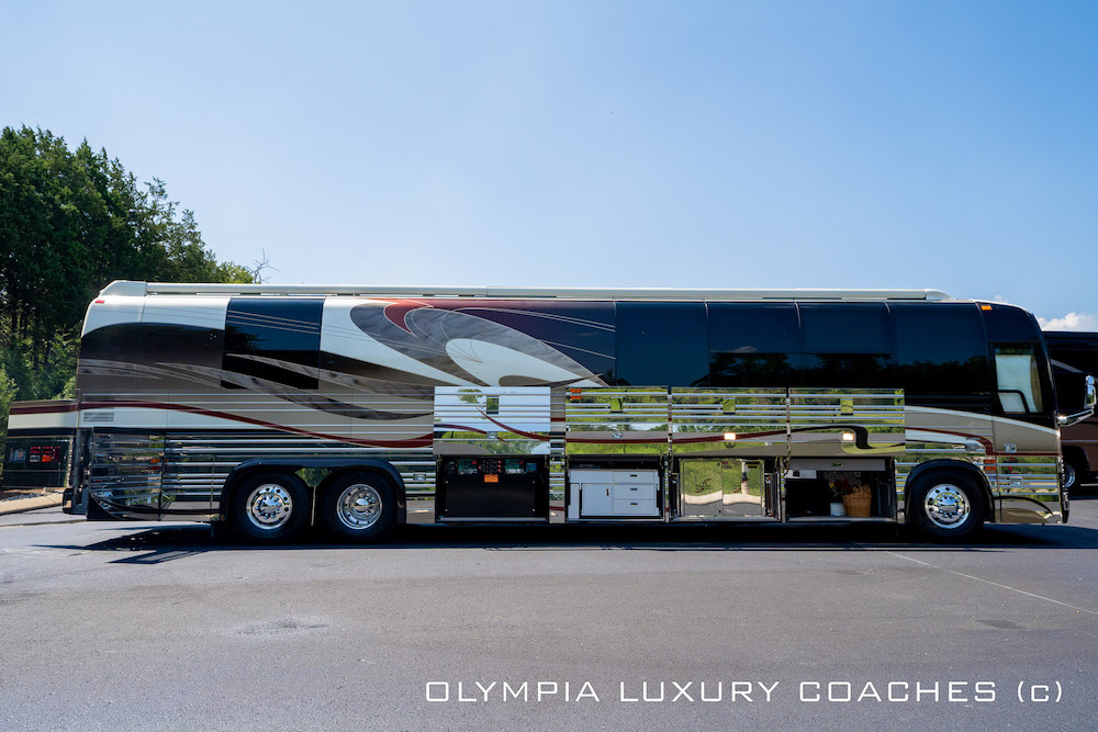 2003 Prevost Country Coach XLII For Sale