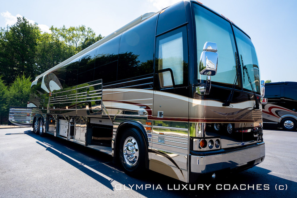 2003 Prevost Country Coach XLII For Sale