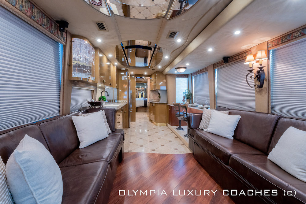 2003 Prevost Country Coach XLII For Sale