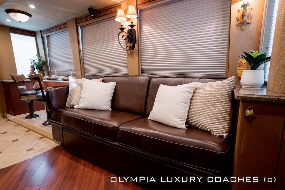 2003 Prevost Country Coach XLII For Sale