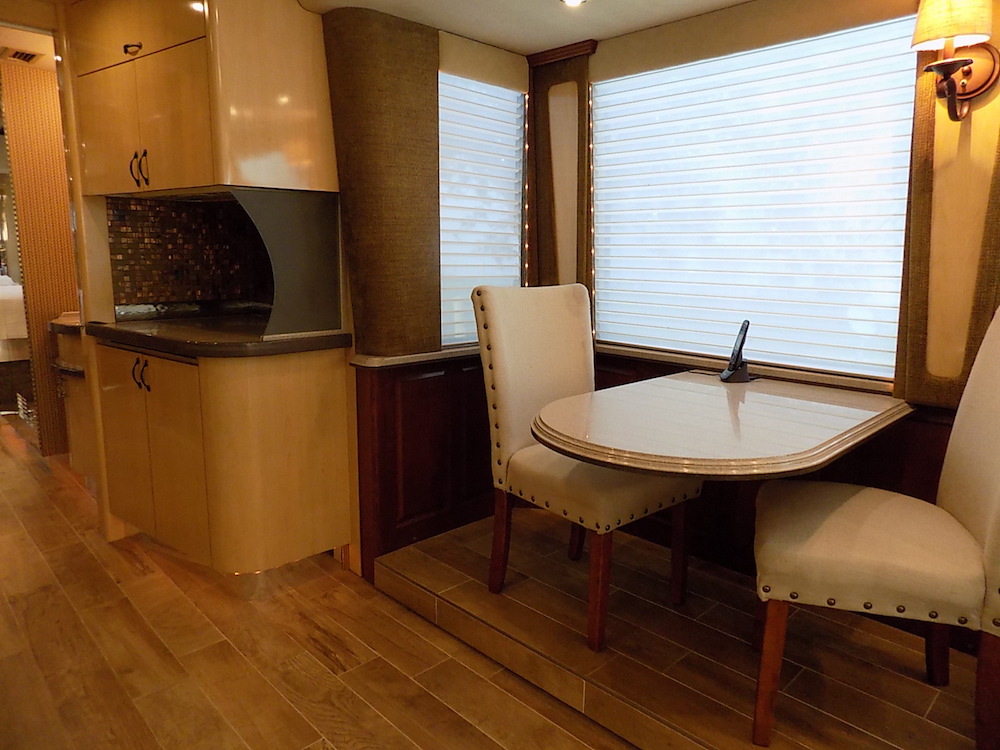 2003 Prevost Country Coach XLII For Sale