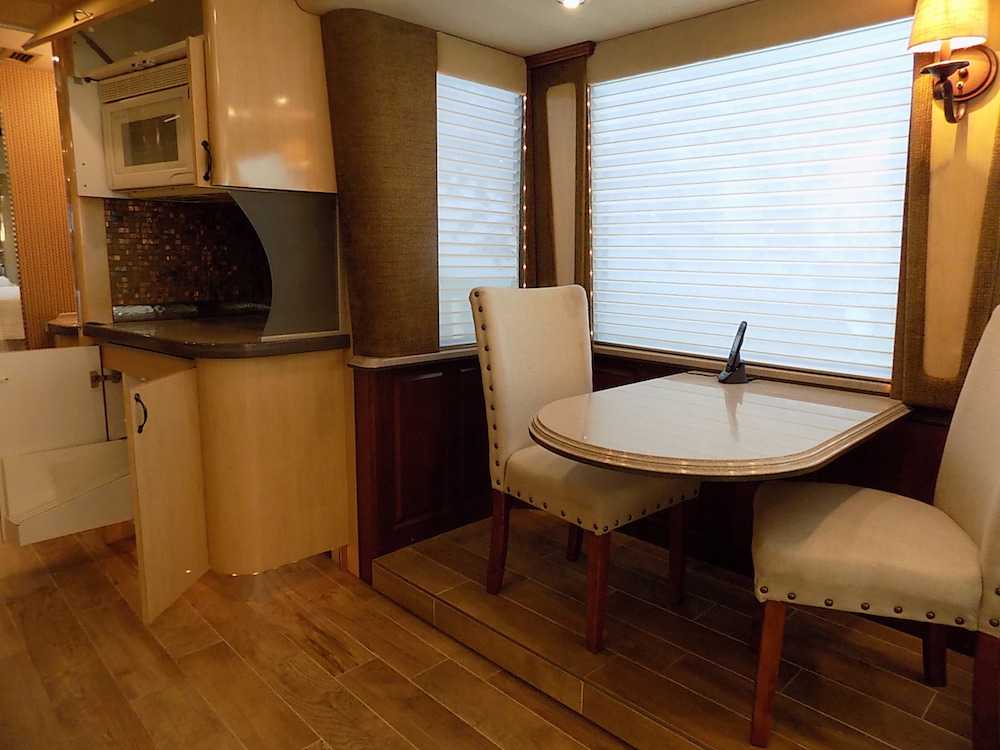 2003 Prevost Country Coach XLII For Sale