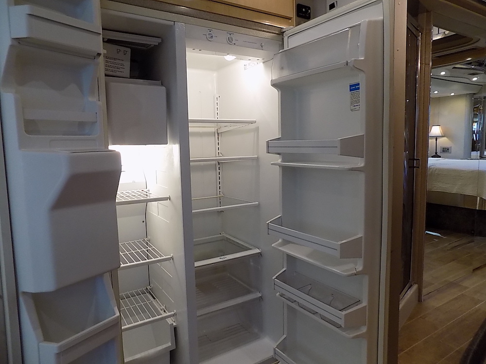 2003 Prevost Country Coach XLII For Sale