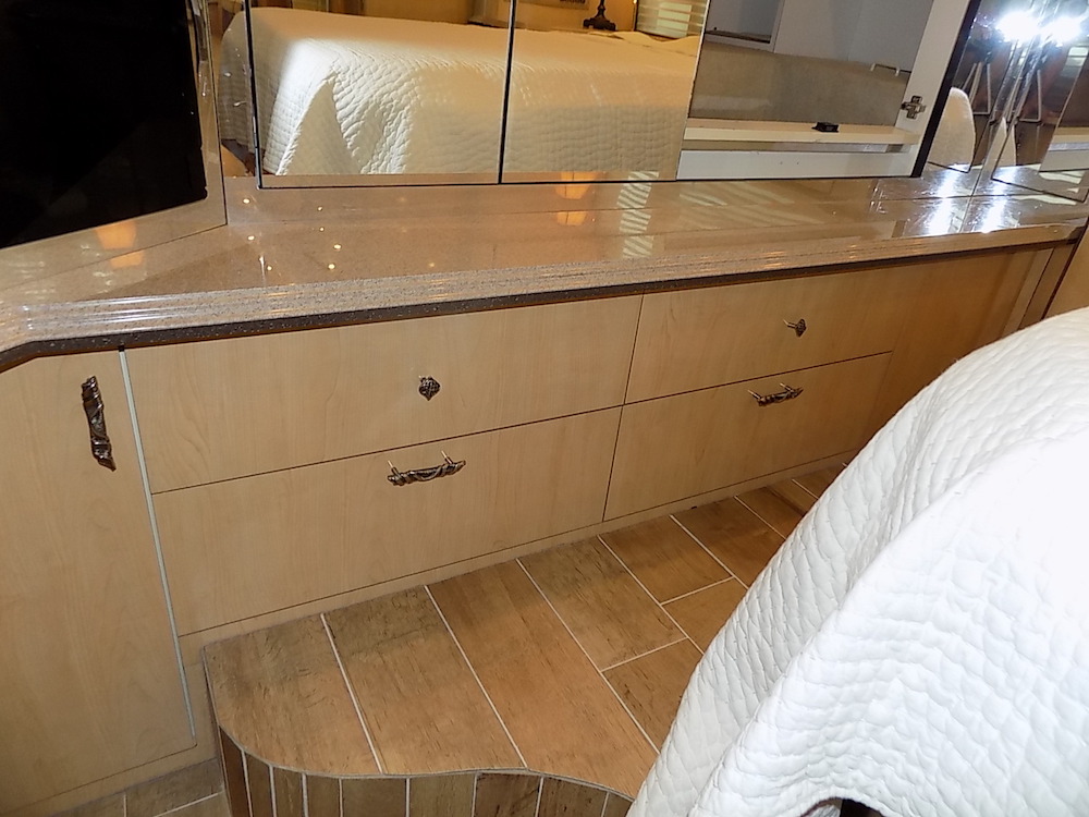 2003 Prevost Country Coach XLII For Sale