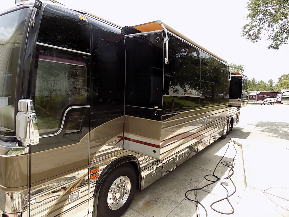2003 Prevost Country Coach XLII For Sale