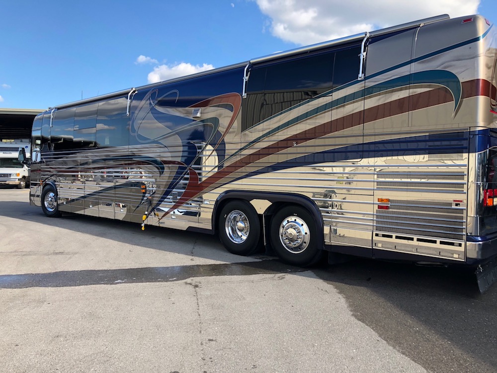 2003 Prevost Country Coach XLII For Sale