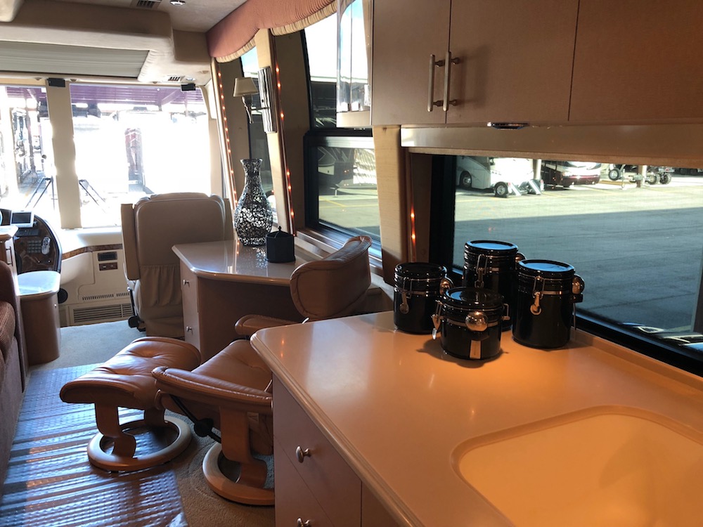 2003 Prevost Country Coach XLII For Sale