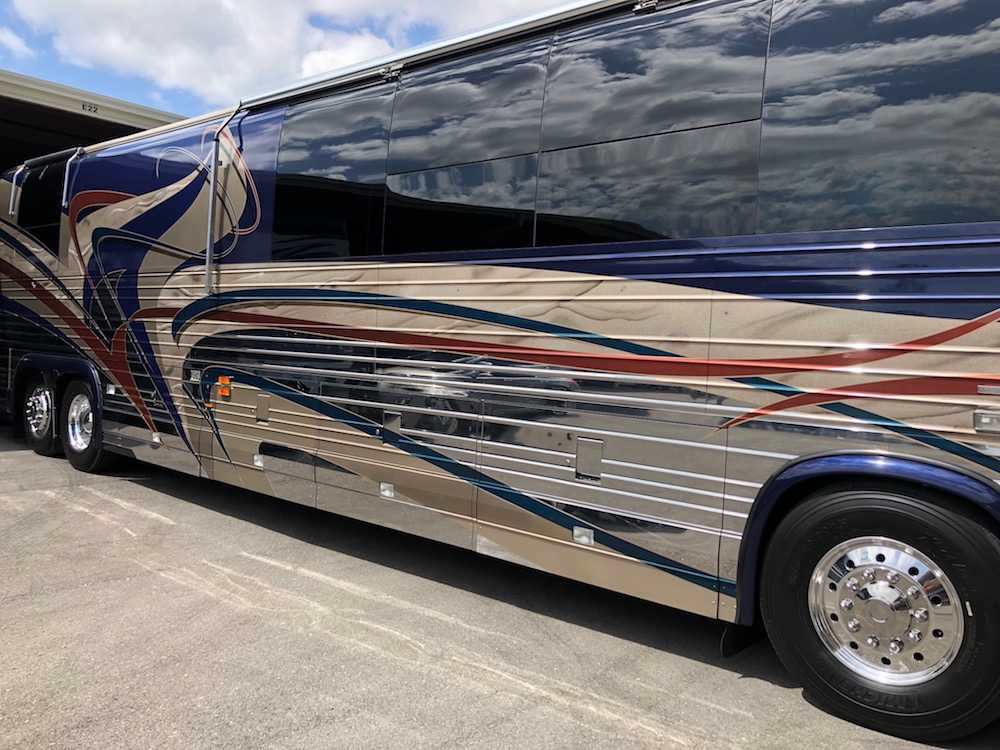 2003 Prevost Country Coach XLII For Sale