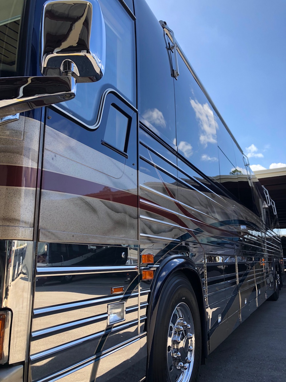 2003 Prevost Country Coach XLII For Sale