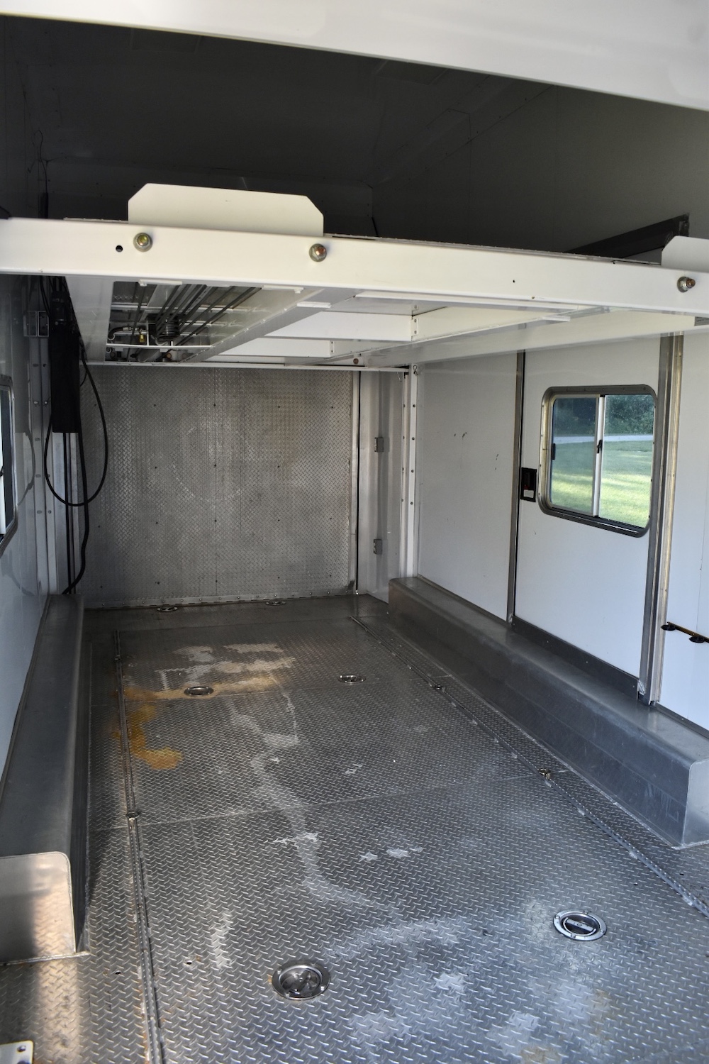 2003 Prevost Featherlite H3-45 For Sale