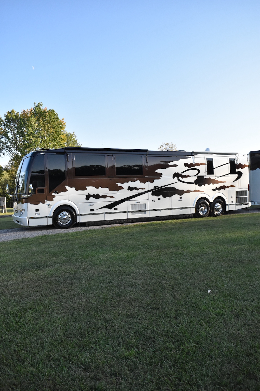 2003 Prevost Featherlite H3-45 For Sale