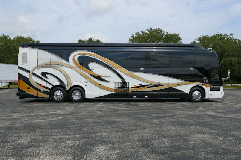 2003 Prevost Liberty H3-45 For Sale