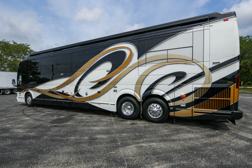 2003 Prevost Liberty H3-45 For Sale