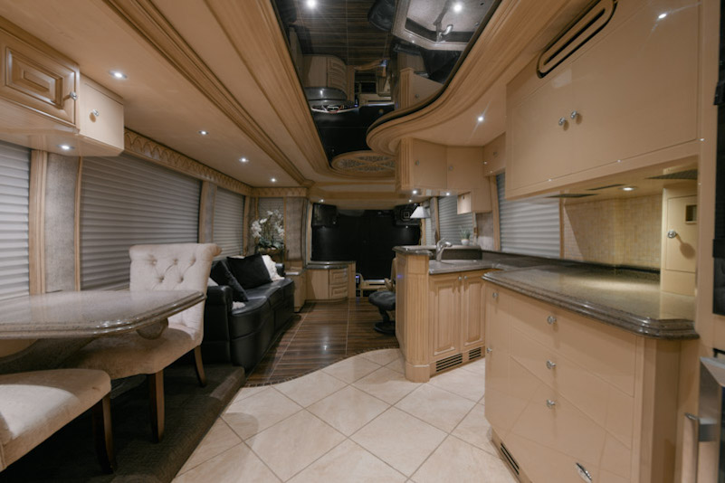 2003 Prevost Liberty H3-45 For Sale