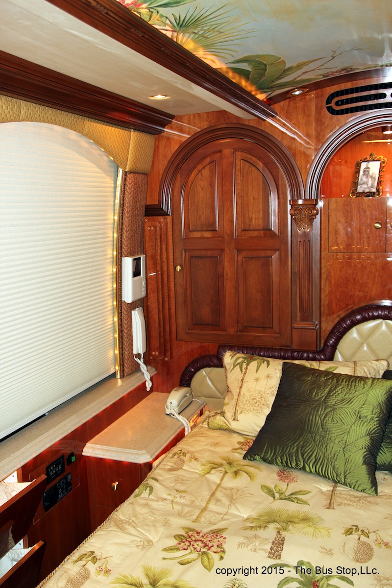 2003 Prevost Liberty XLII For Sale