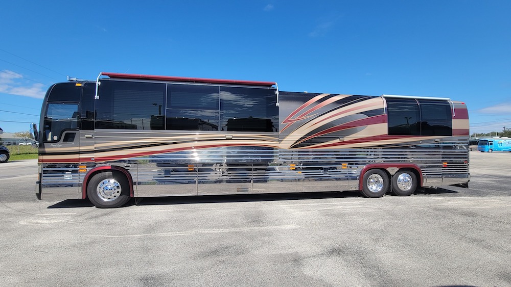 2003 Prevost Liberty XLII For Sale