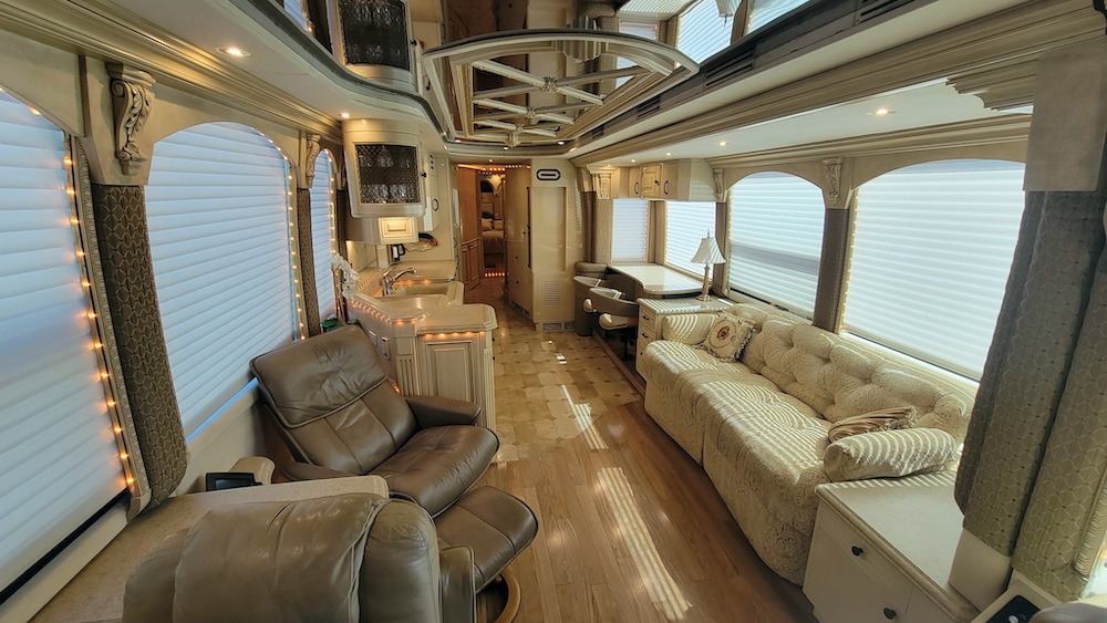 2003 Prevost Liberty XLII For Sale