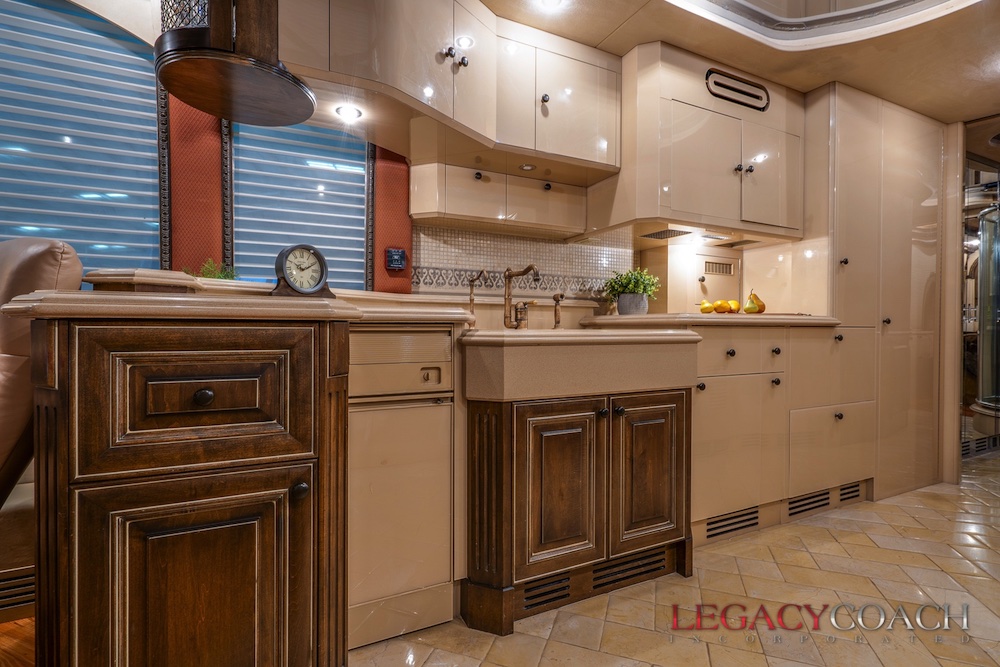 2003 Prevost Liberty XLII For Sale