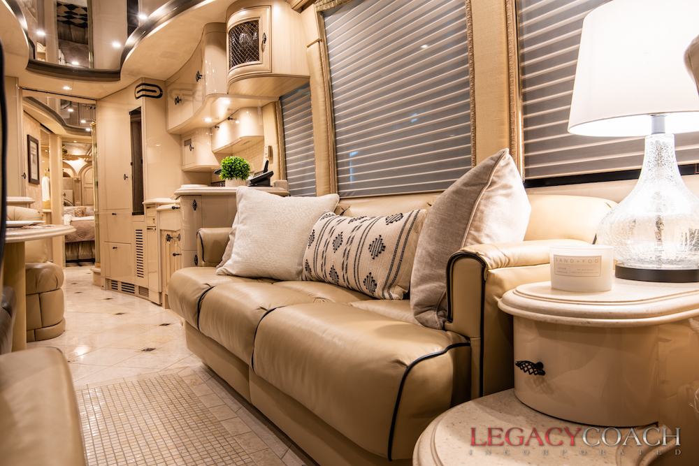 2003 Prevost Liberty XLII For Sale