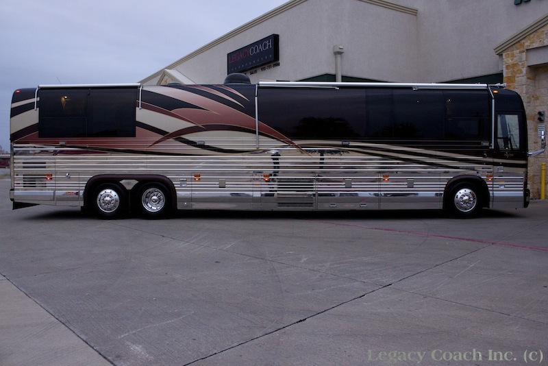 2003 Prevost Liberty XLII For Sale