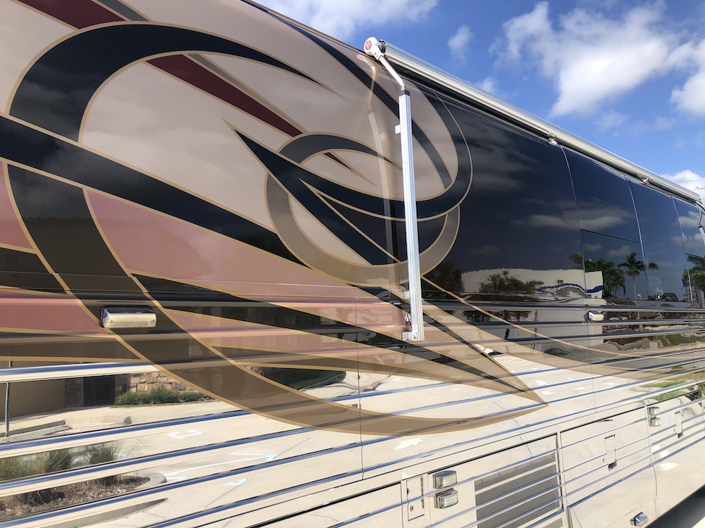 2003 Prevost Liberty XLII For Sale