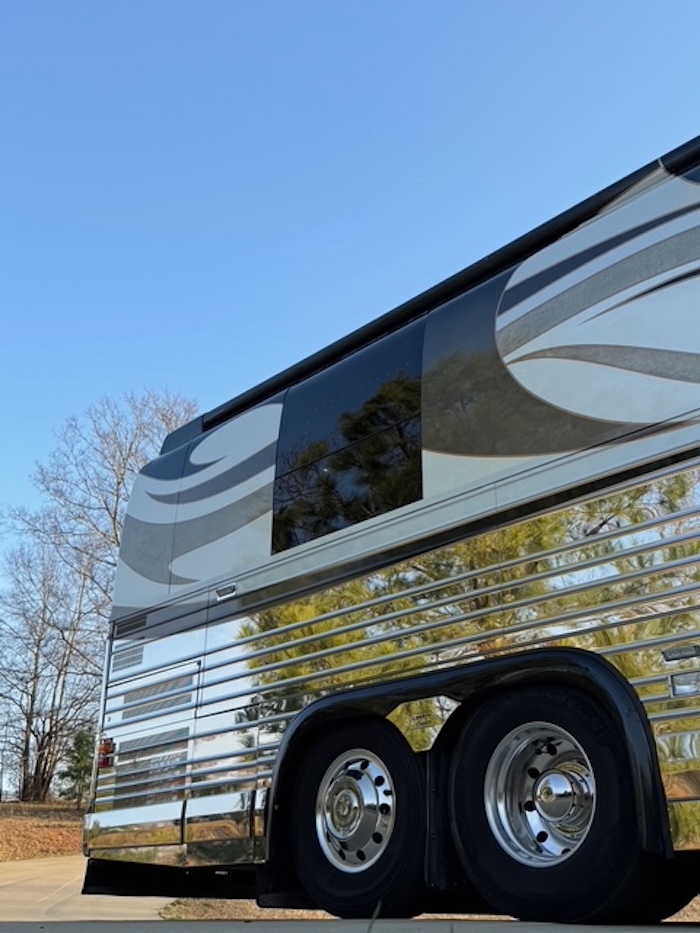 2003 Prevost Liberty XLII For Sale