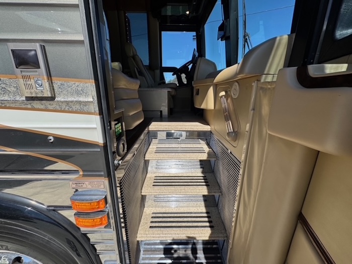 2003 Prevost Liberty XLII For Sale