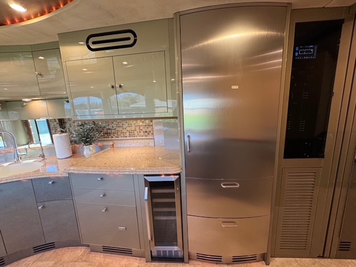 2003 Prevost Liberty XLII For Sale