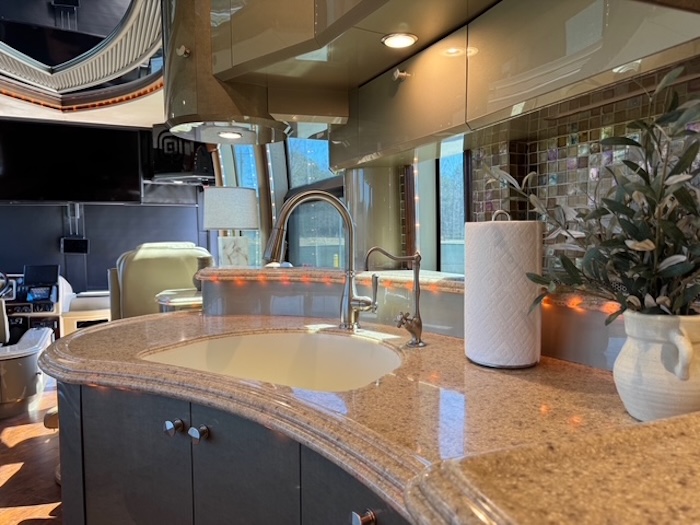 2003 Prevost Liberty XLII For Sale