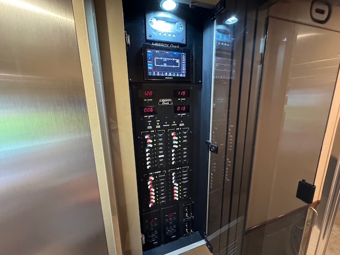 2003 Prevost Liberty XLII For Sale