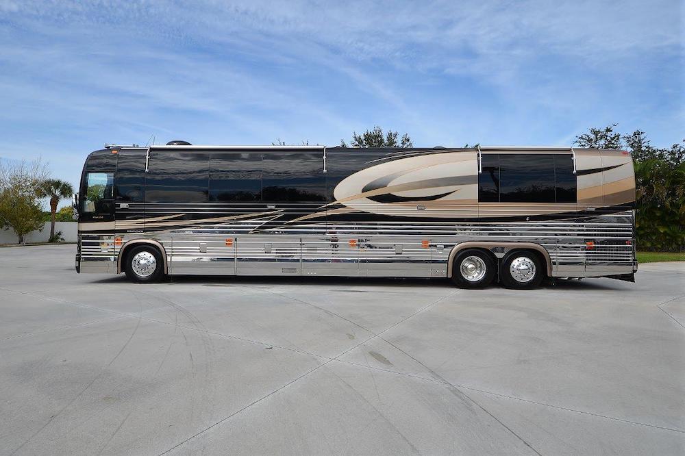 2003 Prevost Liberty XLII For Sale