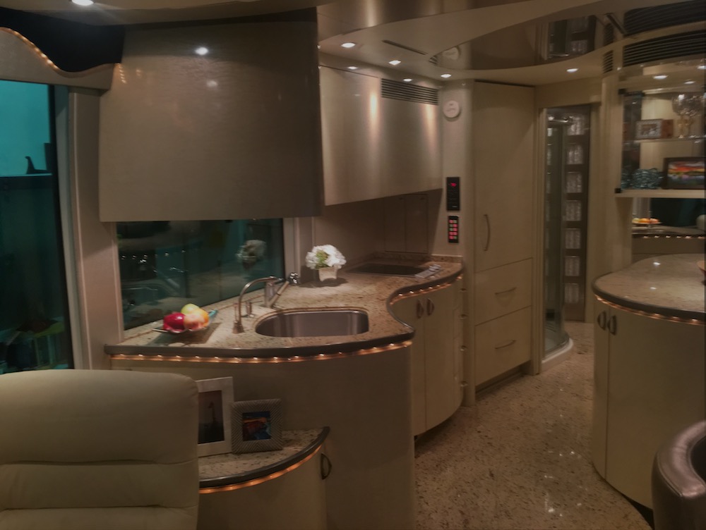 2003 Prevost Marathon XLII For Sale