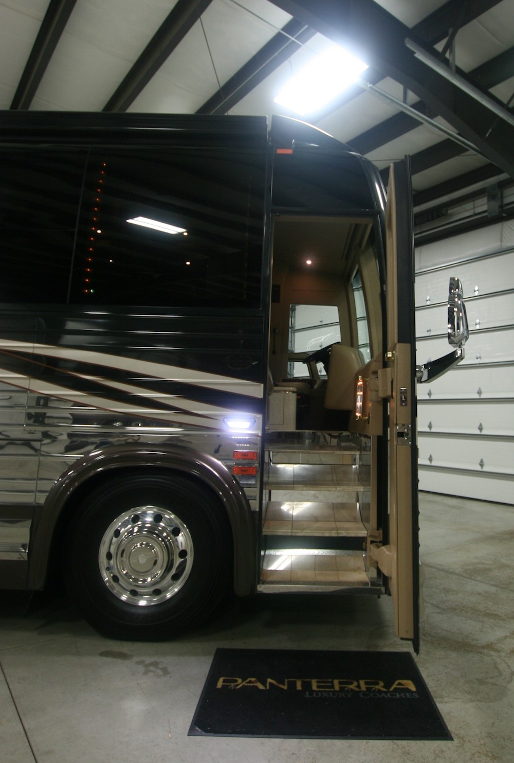 2003 Prevost Marathon XLII For Sale