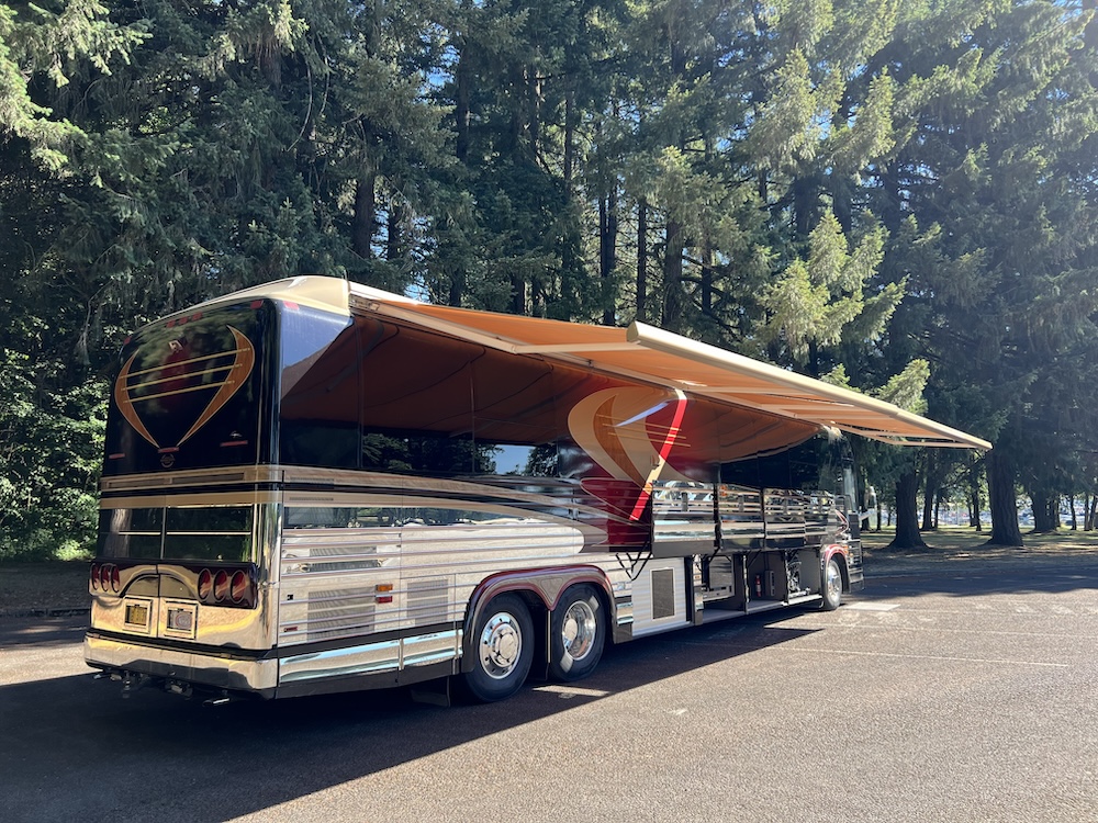 2003 Prevost Marathon XLII For Sale