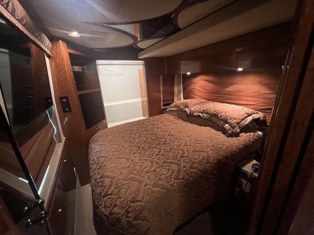 2003 Prevost Marathon XLII For Sale