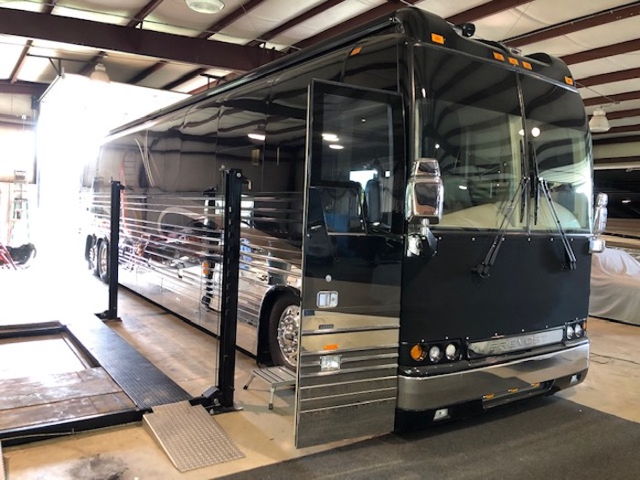 2003 Prevost Millennium XLII For Sale