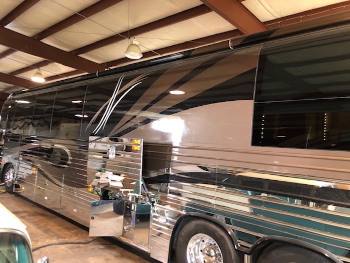 2003 Prevost Millennium XLII For Sale