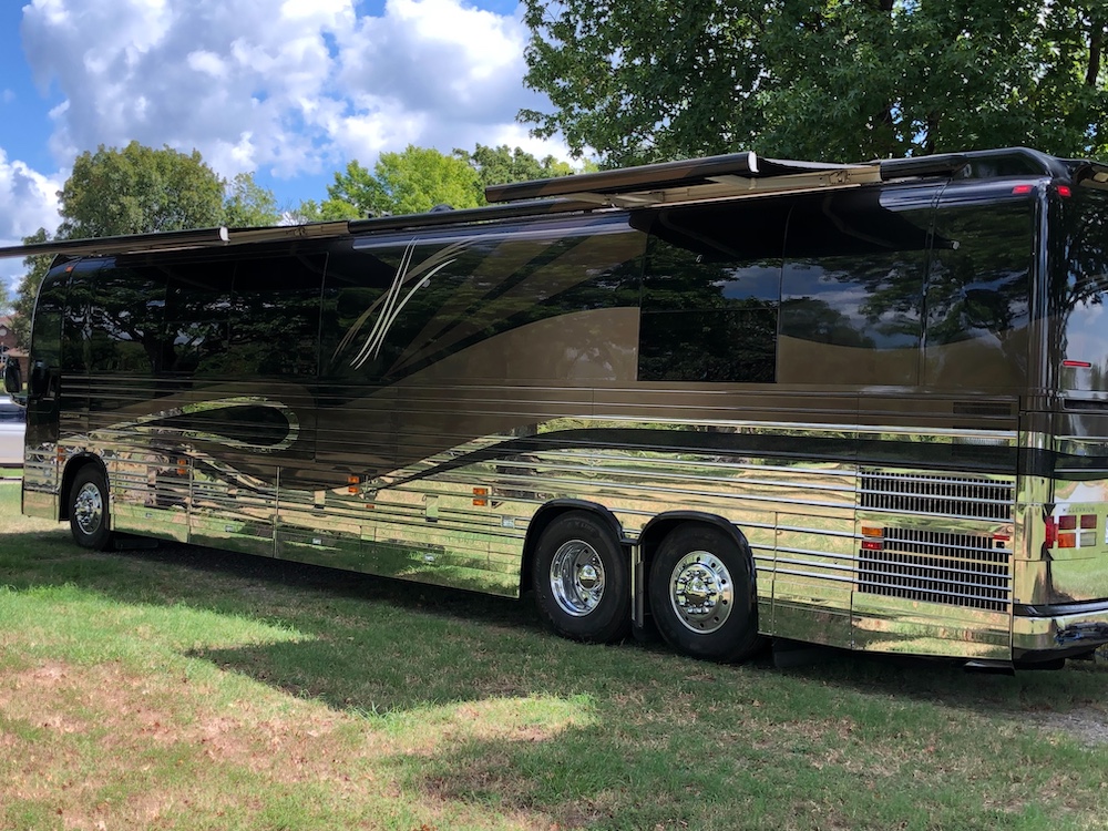 2003 Prevost Millennium XLII For Sale