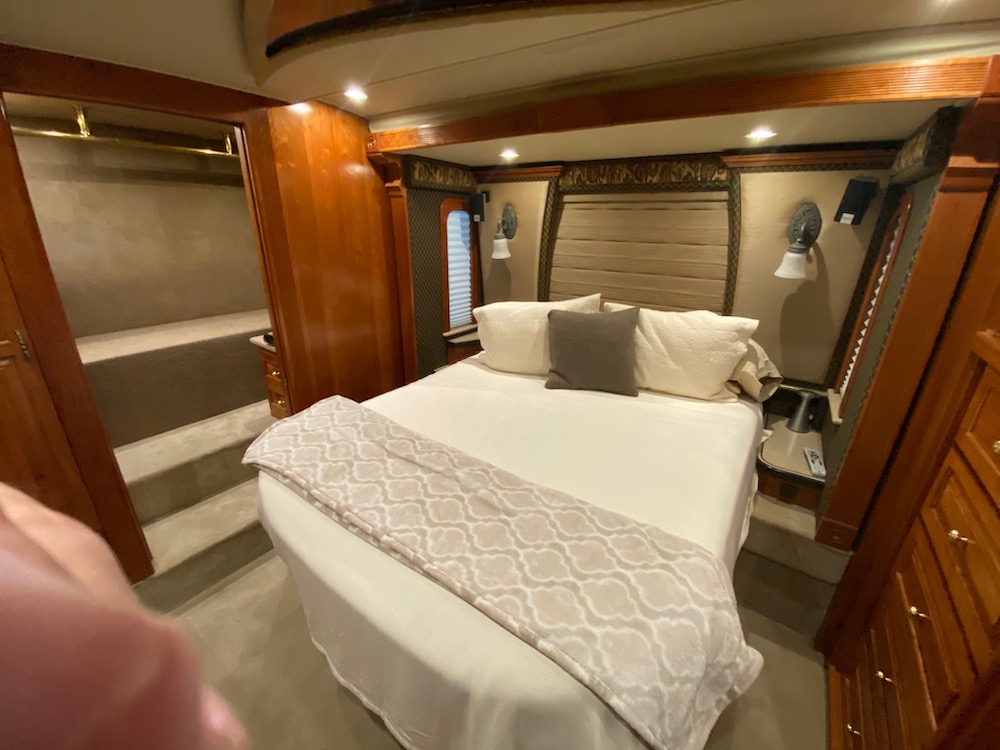 2003 Prevost Royale XLII For Sale